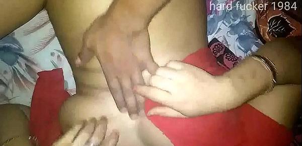  Hot indian bhabhi fucked in night forcefully when hubby not in home